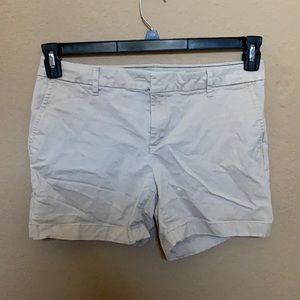Tommy Hilfiger khaki shorts